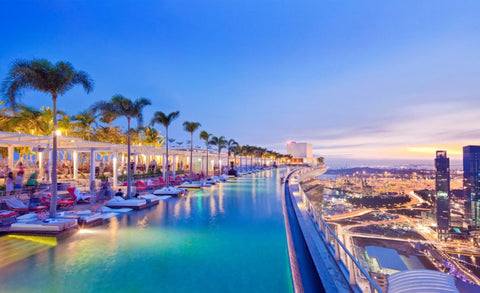 Piscines démesurées